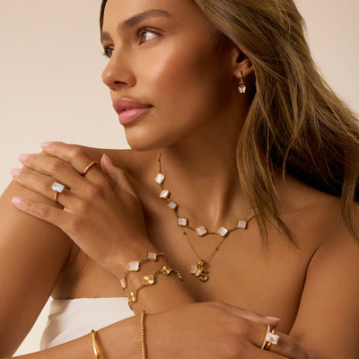 Pearl Butterfly Necklace (Gold)
