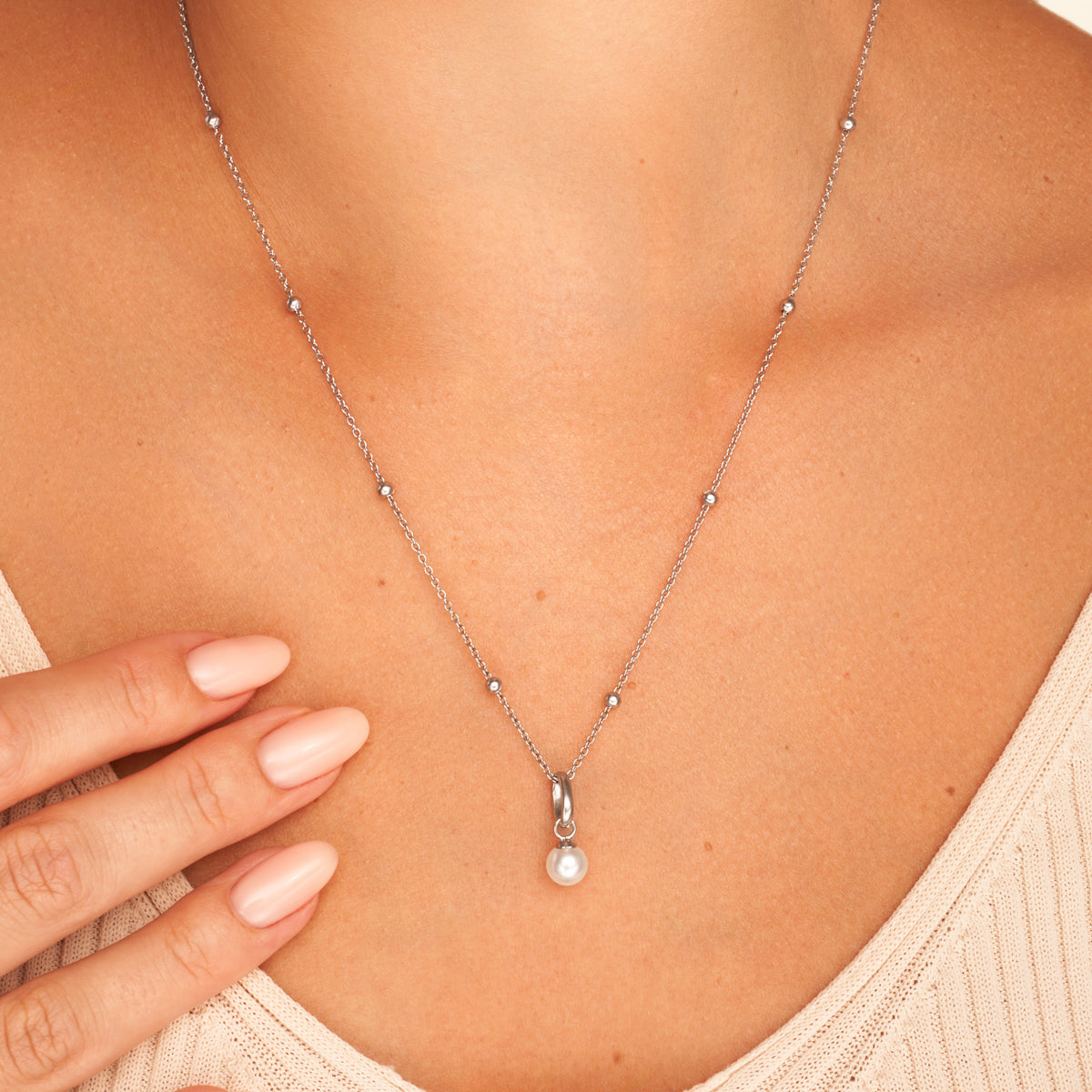Mini Pearl Necklace Bridesmaids Gift Set (Silver)