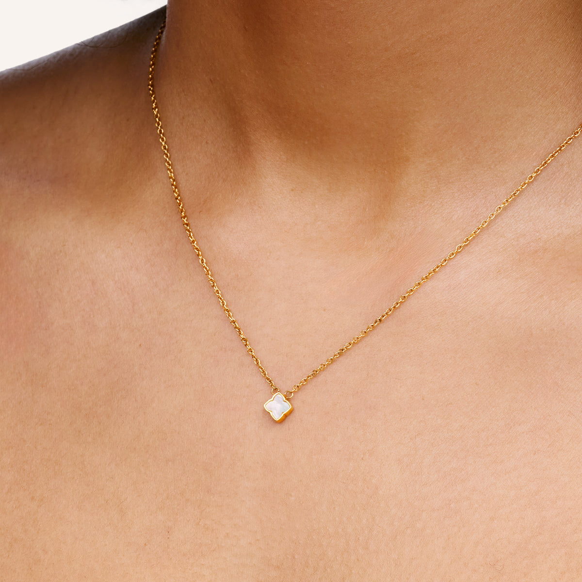 Mini Pearl Clover Necklace & Bracelet Set (Gold)