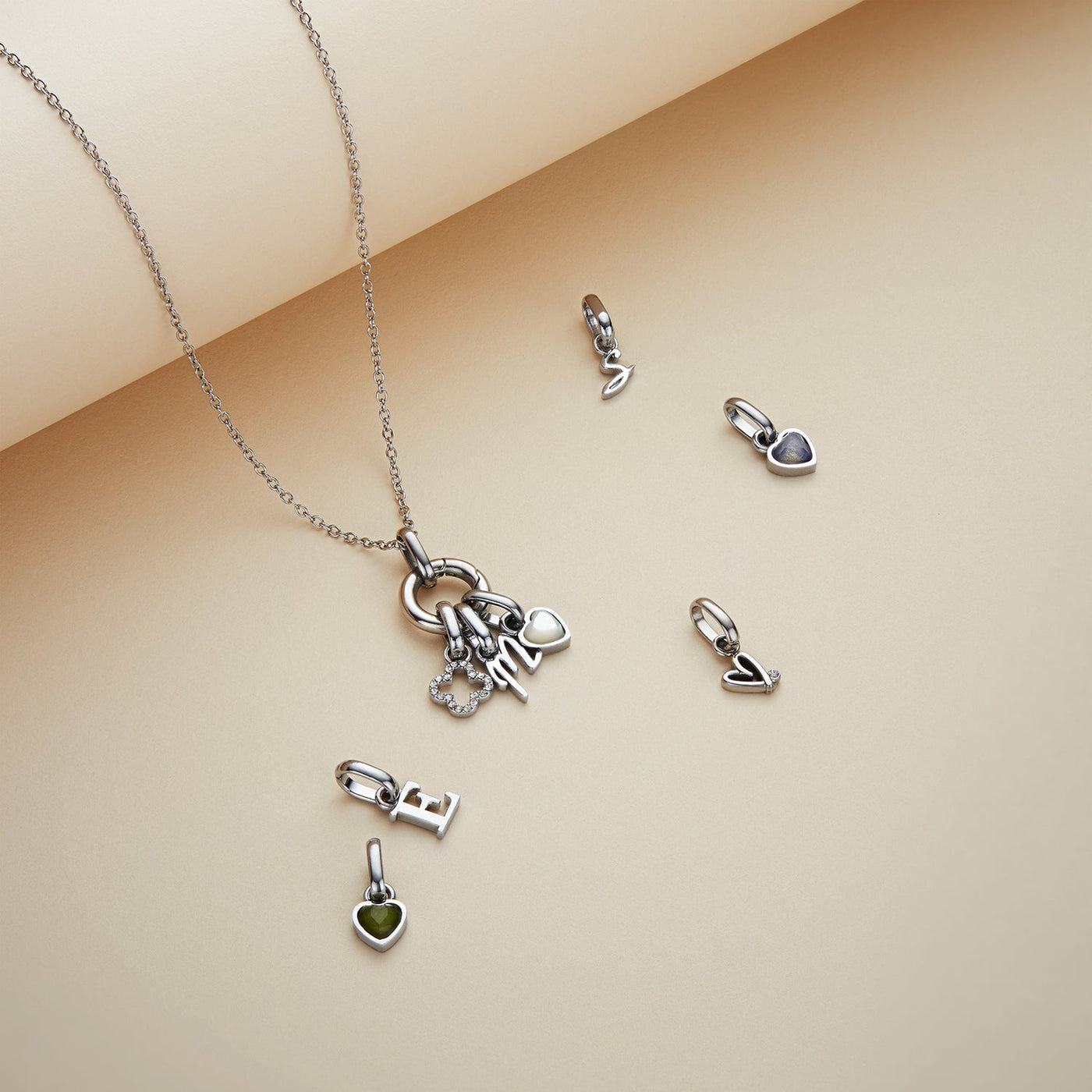 Stories Multi Pendant Necklace (Silver)