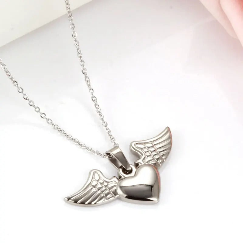 XO Necklace